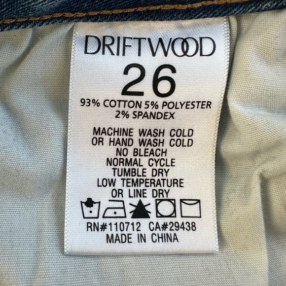 Driftwood Women's Boot Cut Jeans with Floral Embroidery - Picture 8 of 12